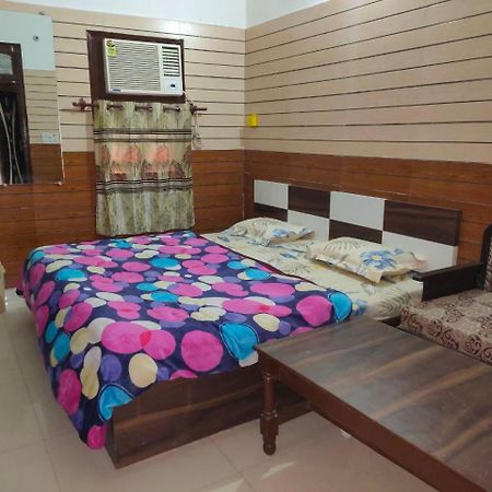 Arjun Guest House Pathānkot Kültér fotó