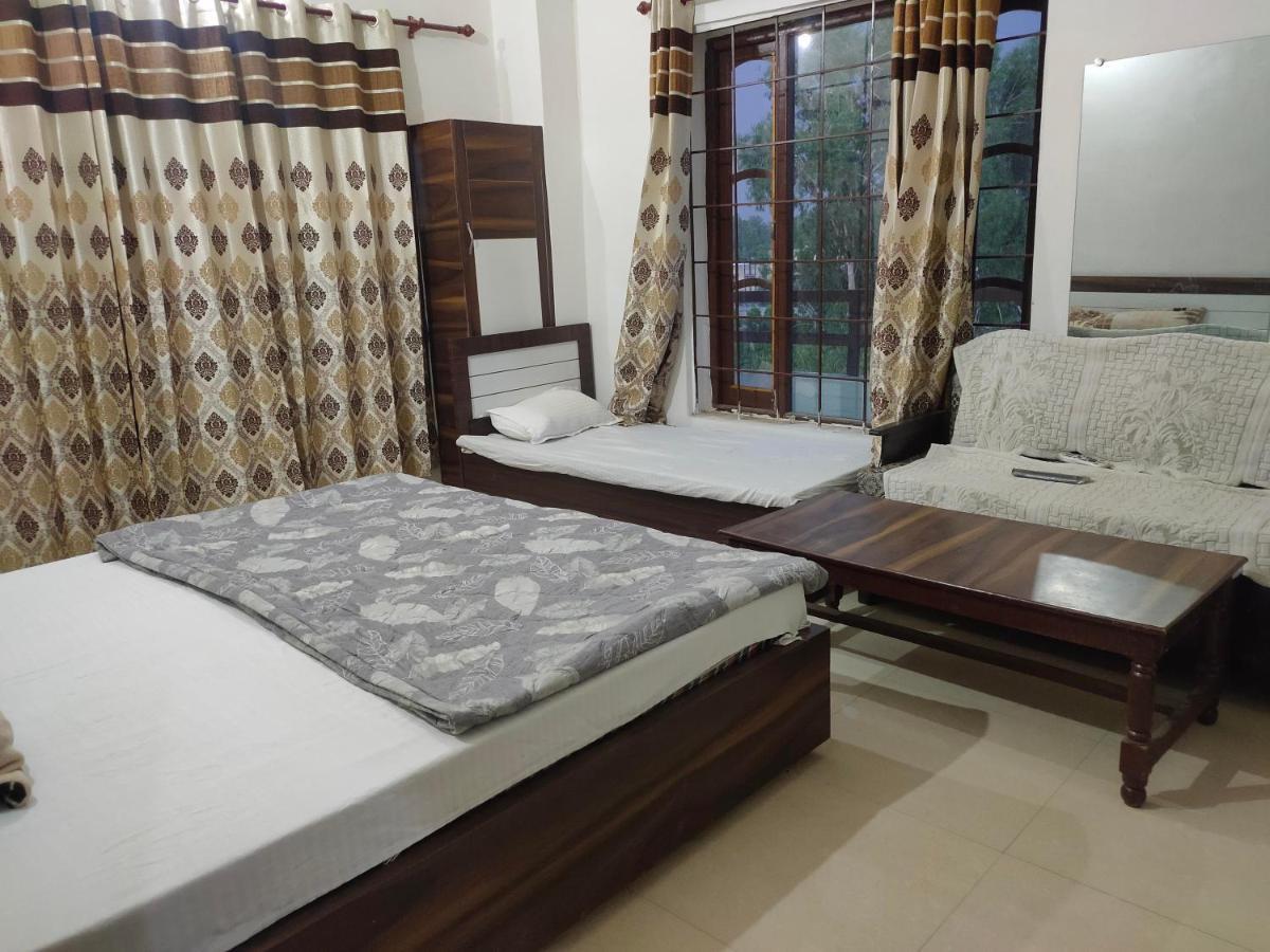 Arjun Guest House Pathānkot Kültér fotó