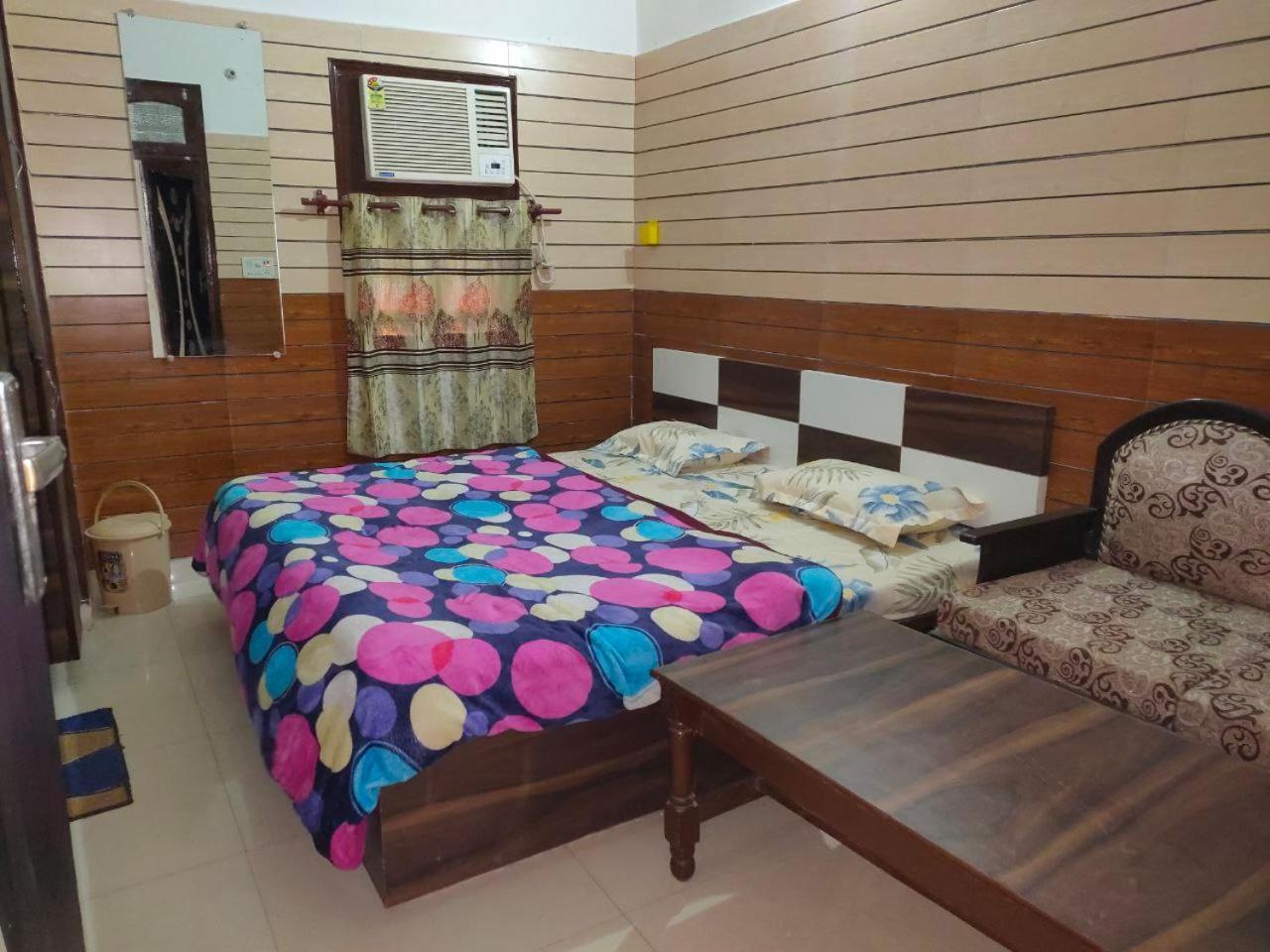 Arjun Guest House Pathānkot Kültér fotó