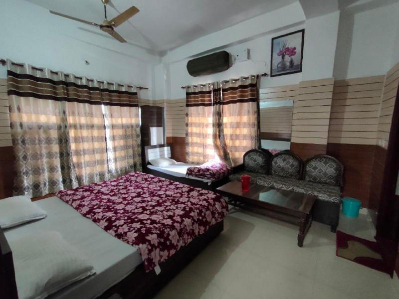 Arjun Guest House Pathānkot Kültér fotó